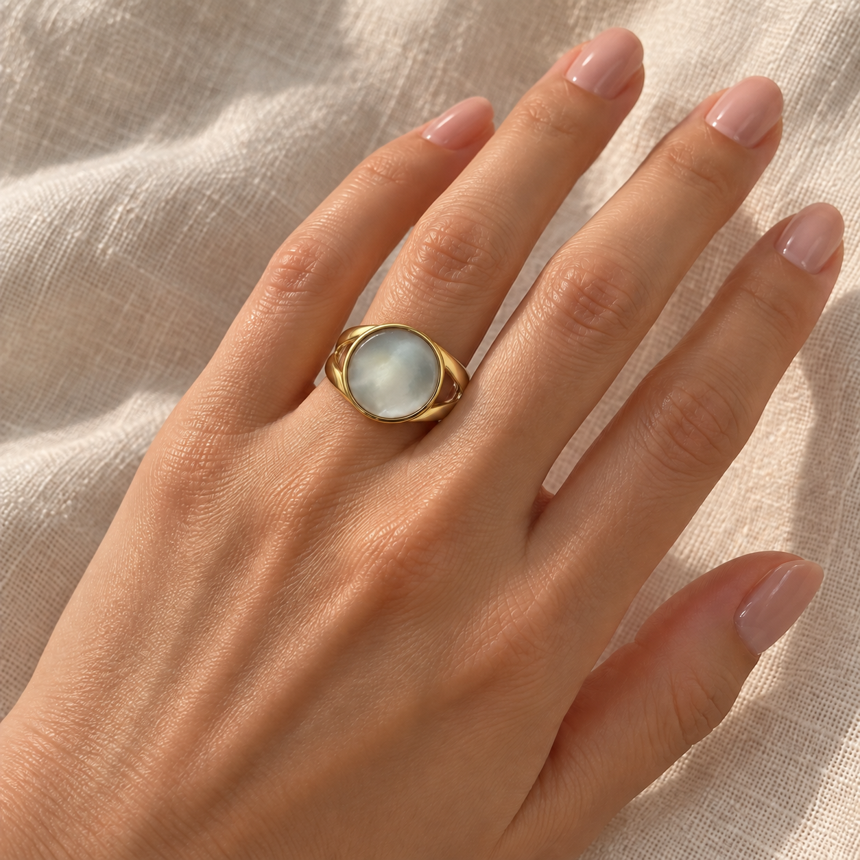 Bague Isis